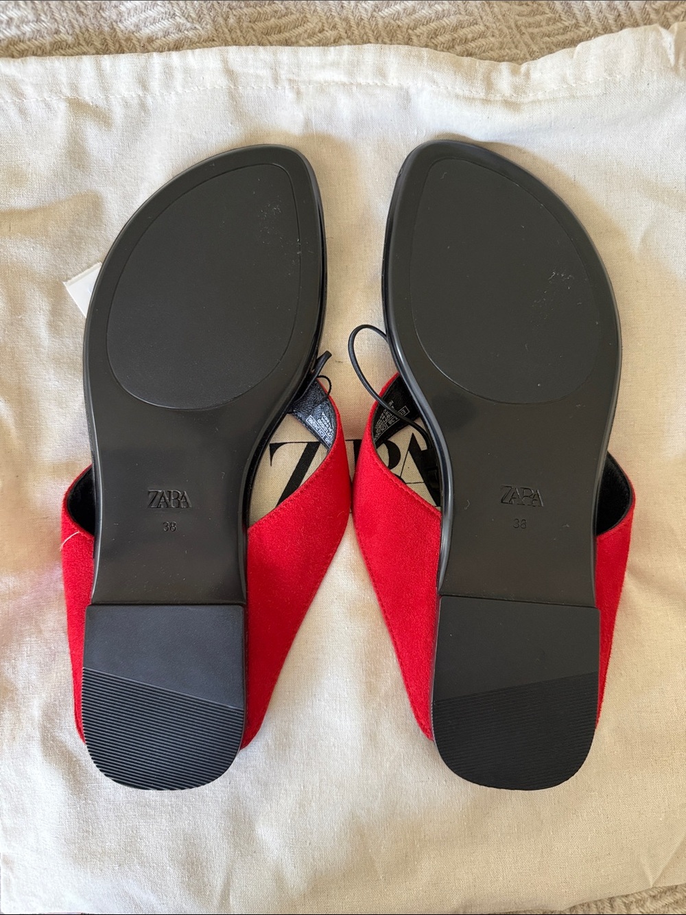 NWT ZARA Red Suede Sandals flip flops. Size 38 / 8 - Picture 3 of 3